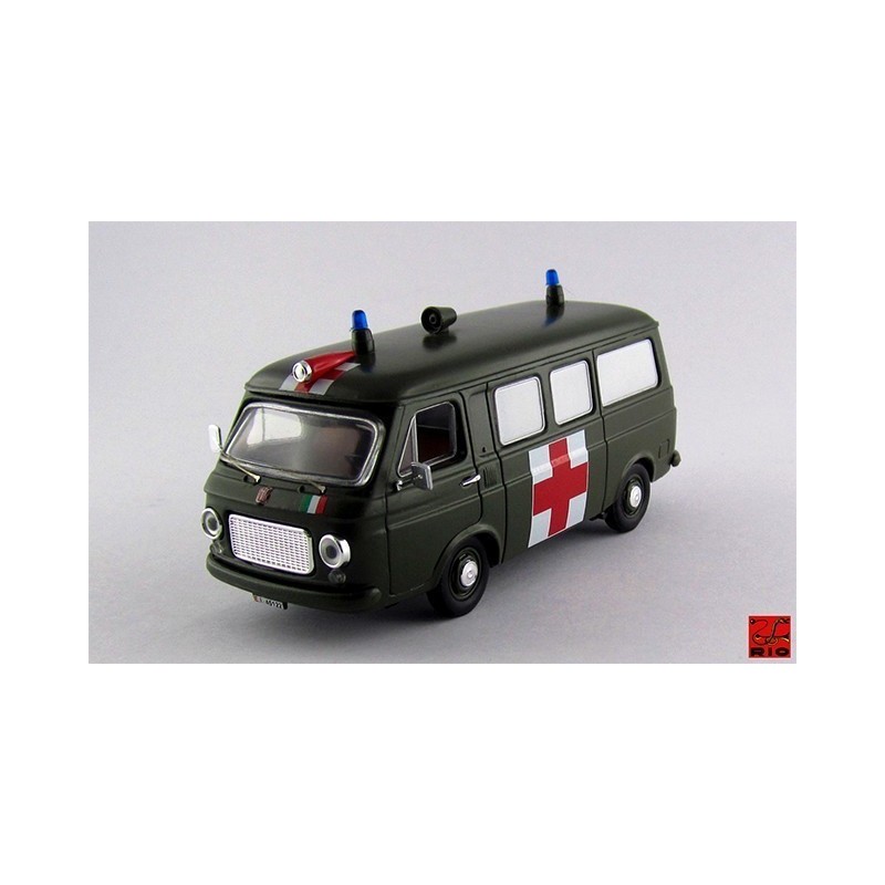 FIAT 238 - Ambulanza Esercito Italiano